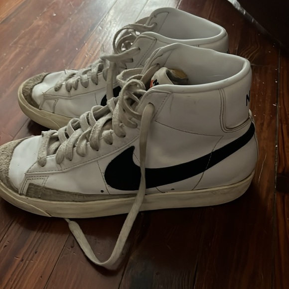 Nike blazers - Picture 3 of 5